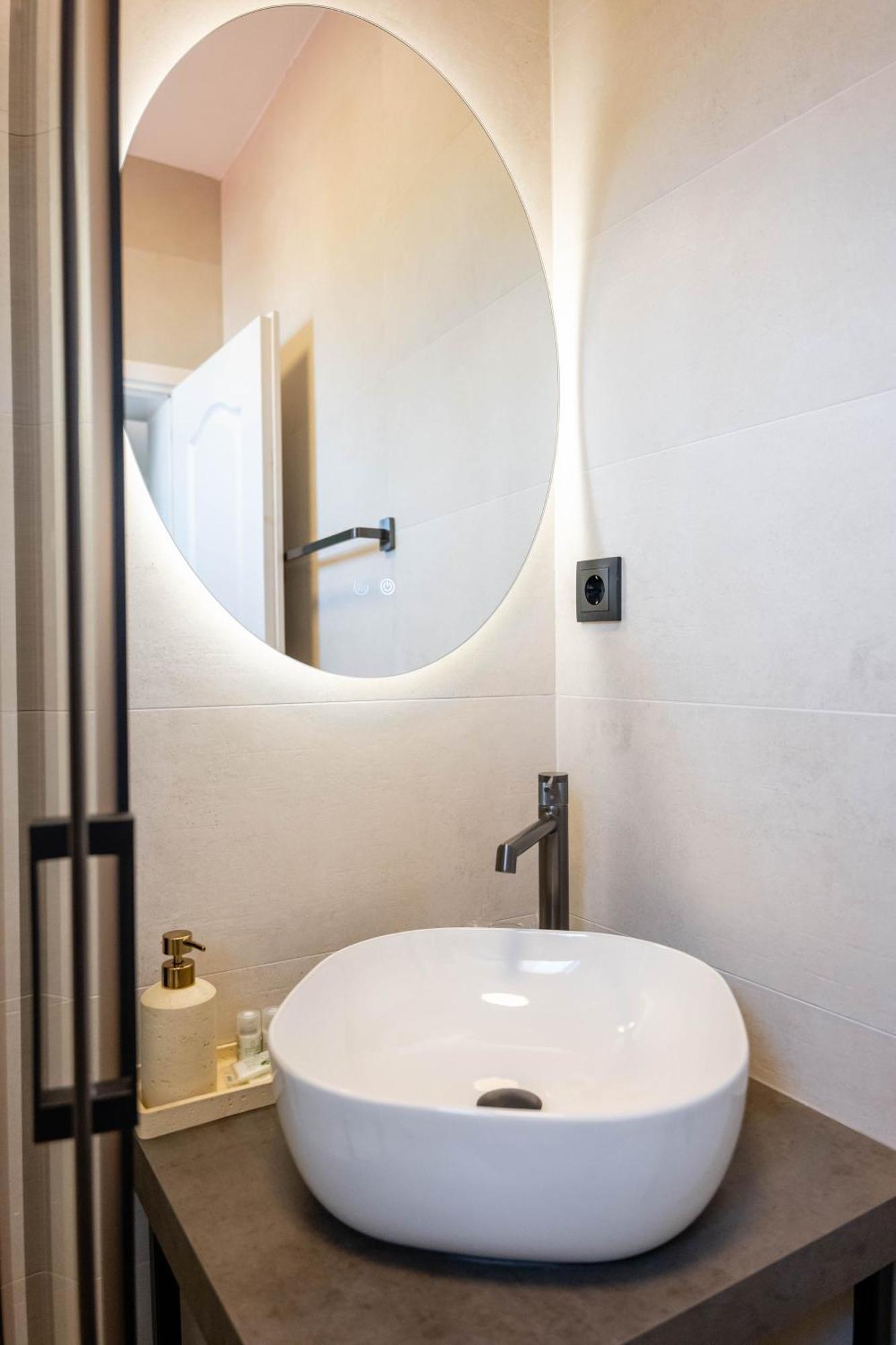 Rooms Villa Padre Pag Town Luaran gambar