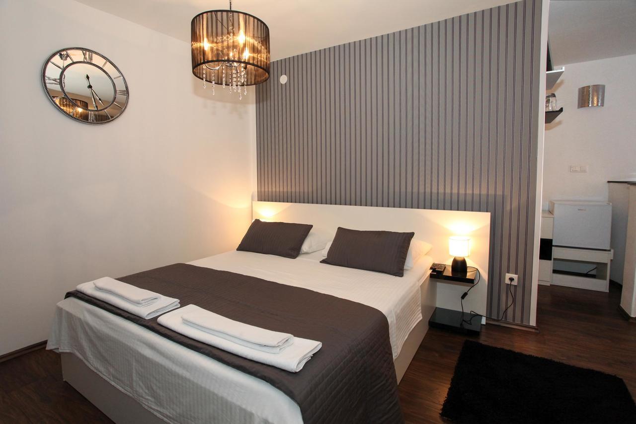 Rooms Villa Padre Pag Town Luaran gambar